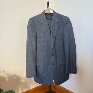 Classic Directions Vintage Houndstooth Suit Est. Small